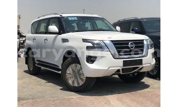 Buy Import Nissan Patrol White Car in Import - Dubai in Namibia