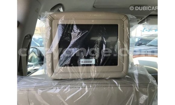 Acheter Import Voiture Nissan Patrol Blanc à Import - Dubai, Namibie Acheter Import Voiture Nissan Patrol Blanc à Import - Dubai, Namibie