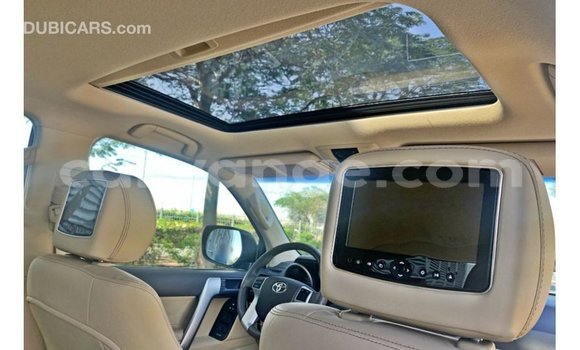 Acheter Import Voiture Toyota Prado Bleu à Import - Dubai, Namibie Acheter Import Voiture Toyota Prado Bleu à Import - Dubai, Namibie