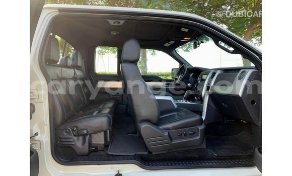 Buy Import Ford Club Wagon Beige Car in Import - Dubai in Namibia Buy Import Ford Club Wagon Beige Car in Import - Dubai in Namibia