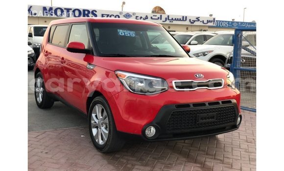 Acheter Import Voiture Kia Soul Rouge à Import - Dubai, Namibie Acheter Import Voiture Kia Soul Rouge à Import - Dubai, Namibie