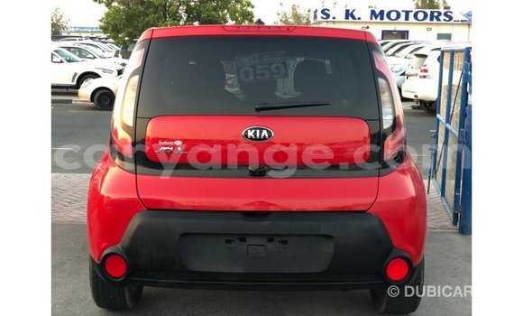 Acheter Import Voiture Kia Soul Rouge à Import - Dubai, Namibie Acheter Import Voiture Kia Soul Rouge à Import - Dubai, Namibie