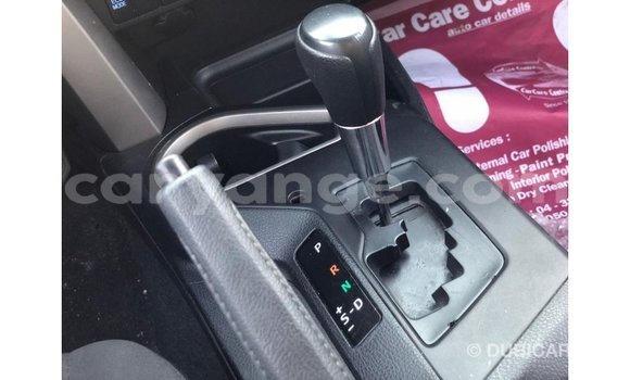 Acheter Import Voiture Toyota 4Runner Noir à Import - Dubai, Namibie Acheter Import Voiture Toyota 4Runner Noir à Import - Dubai, Namibie