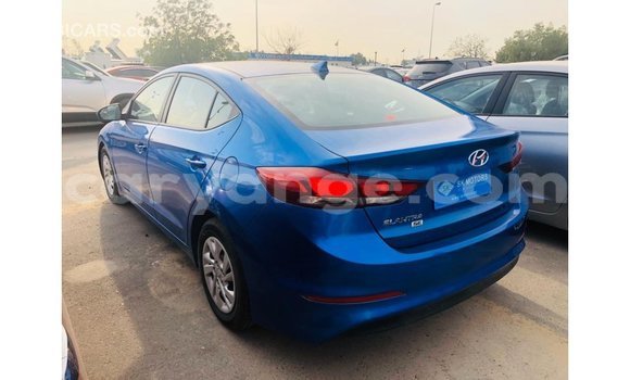 Acheter Import Voiture Hyundai Elantra Bleu à Import - Dubai, Namibie Acheter Import Voiture Hyundai Elantra Bleu à Import - Dubai, Namibie