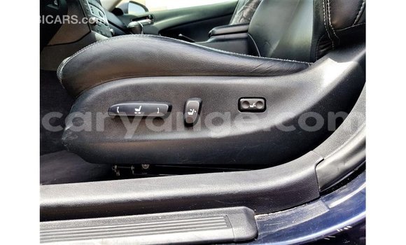 Acheter Import Voiture Lexus IS Bleu à Import - Dubai, Namibie Acheter Import Voiture Lexus IS Bleu à Import - Dubai, Namibie