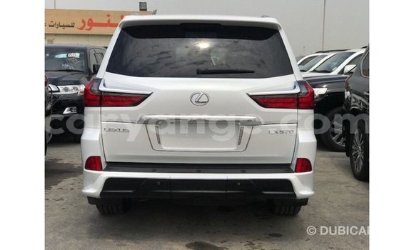 Acheter Import Voiture Lexus LX Blanc à Import - Dubai, Namibie Acheter Import Voiture Lexus LX Blanc à Import - Dubai, Namibie