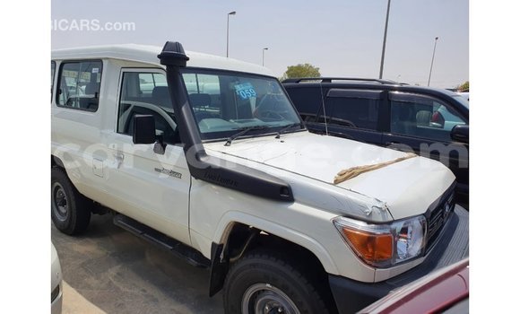 Buy Import Toyota Land Cruiser White Car in Import - Dubai in Namibia Buy Import Toyota Land Cruiser White Car in Import - Dubai in Namibia