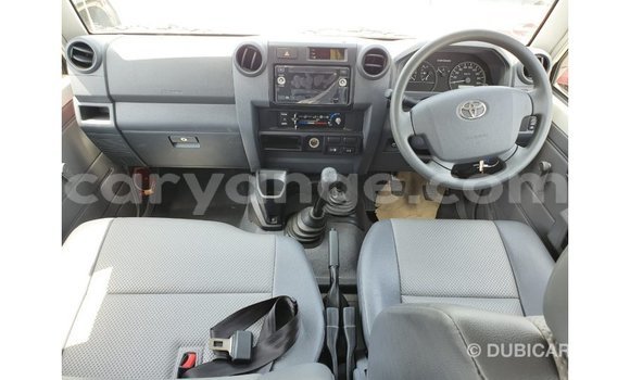 Buy Import Toyota Land Cruiser White Car in Import - Dubai in Namibia Buy Import Toyota Land Cruiser White Car in Import - Dubai in Namibia