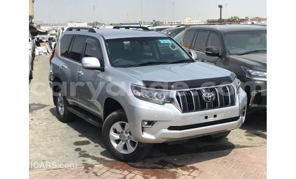 Acheter Import Voiture Toyota Prado Autre à Import - Dubai, Namibie Acheter Import Voiture Toyota Prado Autre à Import - Dubai, Namibie